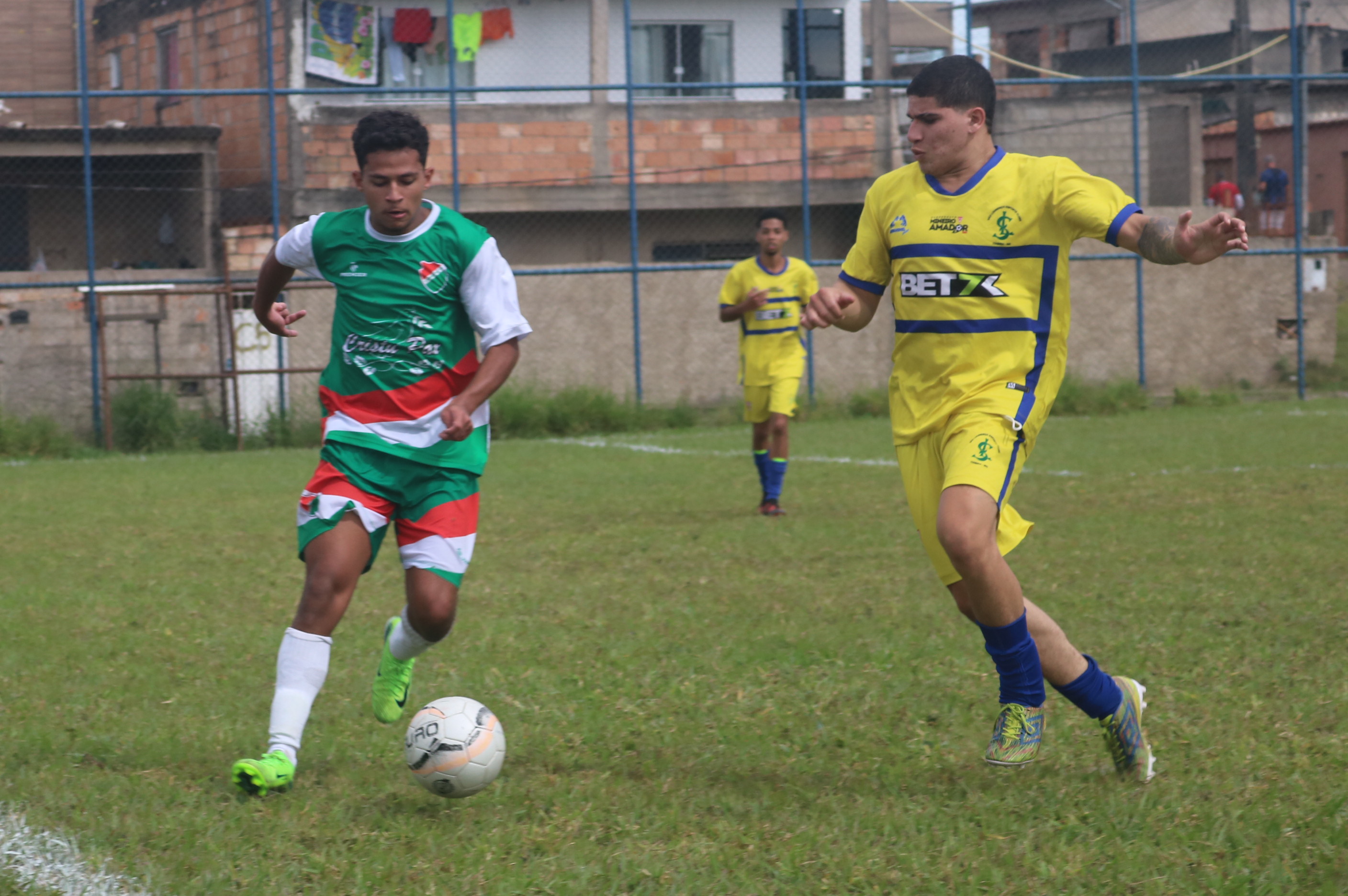 Fora de casa, Campestre vence São Lourenço por 3 a 0 .